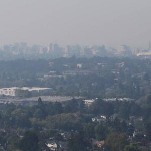 smoggy or smokey skies